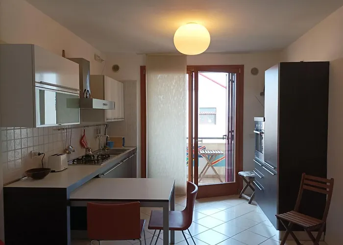 Venice Cove Apartment 15Mvenice -Free Park- Near Airport